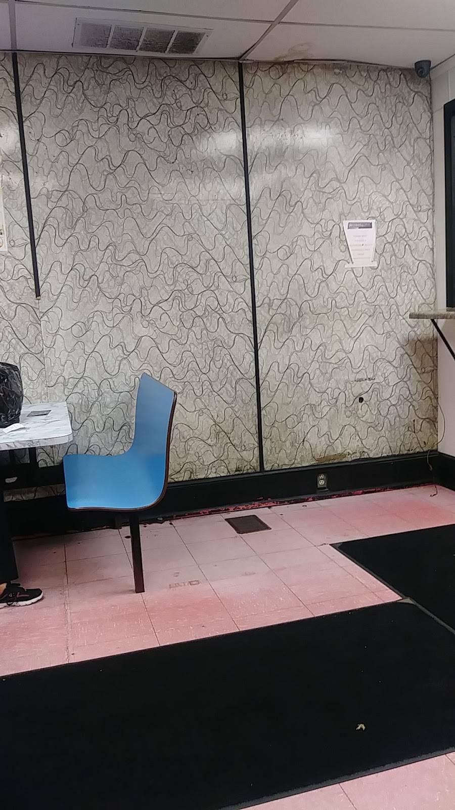 Harolds Chicken | restaurant | 407 E 75th St, Chicago, IL 60619, USA | 7734889533 OR +1 773-488-9533