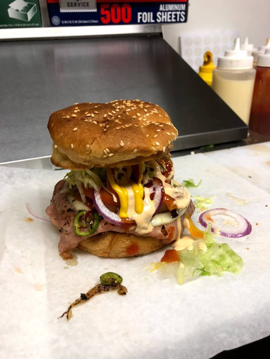 Wichos burger | restaurant | Detroit, MI 48209, USA | 3137668082 OR +1 313-766-8082