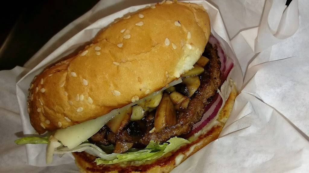 Uncle Franks Grill | restaurant | 305 N Union Rd, Manteca, CA 95337, USA | 2098252501 OR +1 209-825-2501