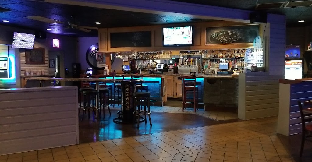 Corner Pocket Bar and Grill | restaurant | 2653 Commercial St SE, Salem, OR 97302, USA | 9713047111 OR +1 971-304-7111