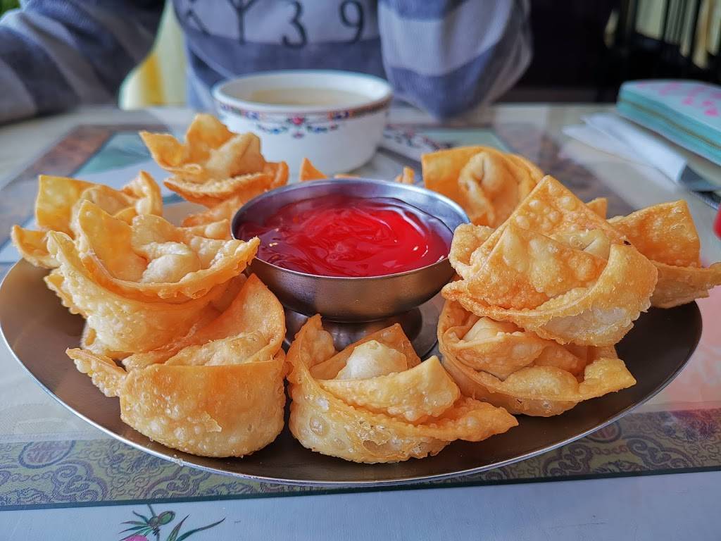 New Garden Restaurant | restaurant | 779 Division St, Kingston, ON K7K 4C2, Canada | 6135425664 OR +1 613-542-5664