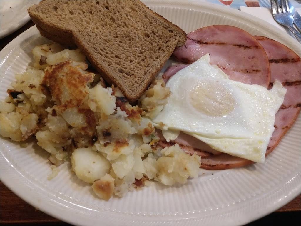 Greenvale Townhouse | restaurant | 49 Glen Cove Rd, Greenvale, NY 11548, USA | 5166255300 OR +1 516-625-5300