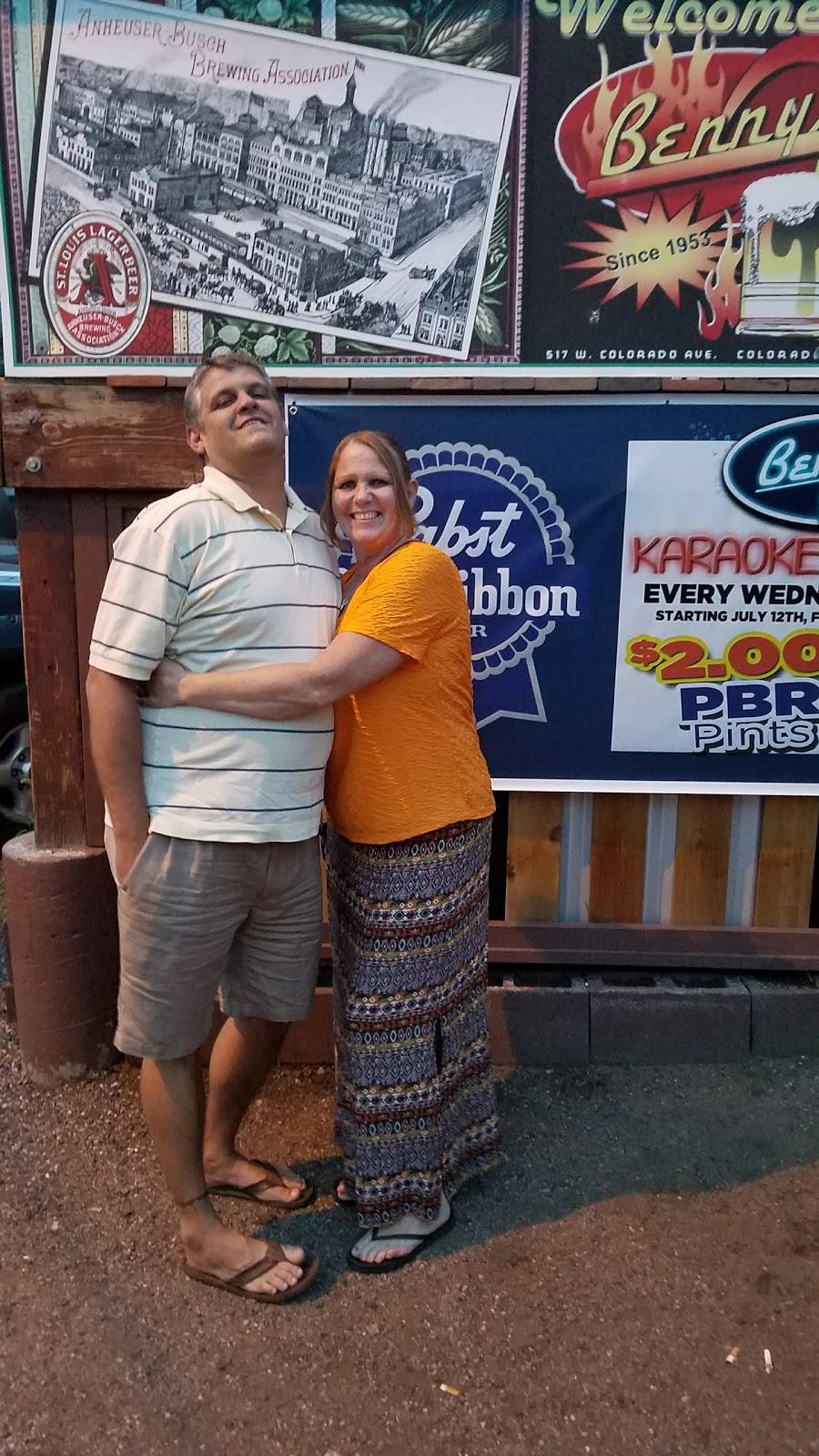 Bennys Restaurant & Lounge | restaurant | 517 W Colorado Ave, Colorado Springs, CO 80905, USA | 7196349309 OR +1 719-634-9309