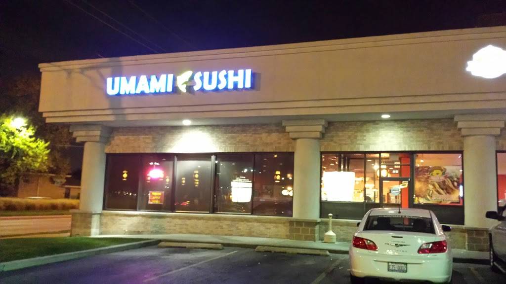 Umami Sushi | restaurant | 4626 N Cumberland Ave, Chicago, IL 60656, USA | 7735899928 OR +1 773-589-9928