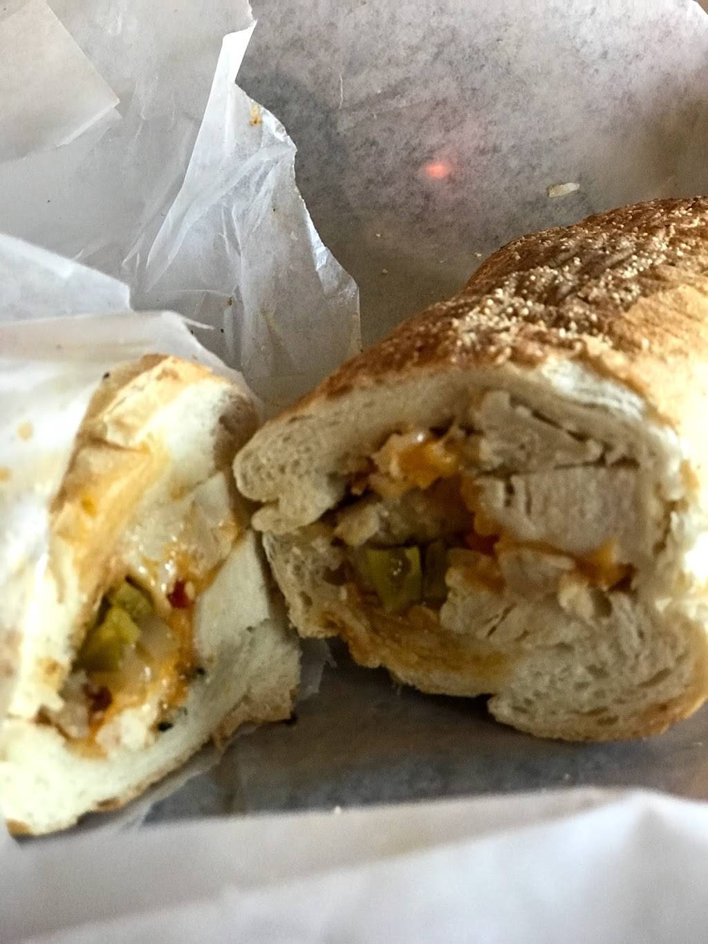 Potbelly Sandwich Shop | restaurant | 11529 Spring Mill Rd #100, Carmel, IN 46032, USA | 3178194203 OR +1 317-819-4203