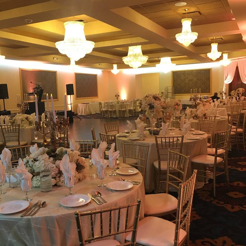 Sahara Restaurant & Grill | restaurant | 24770 Coolidge Hwy, Oak Park, MI 48237, USA | 2483997744 OR +1 248-399-7744