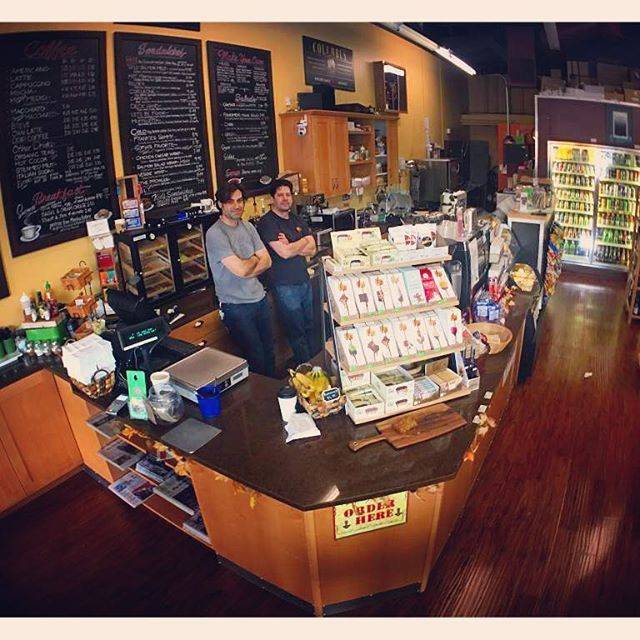 Fishermen’s Green Market & Deli | cafe | 1900 W Nickerson St c114, Seattle, WA 98119, USA | 2062817818 OR +1 206-281-7818