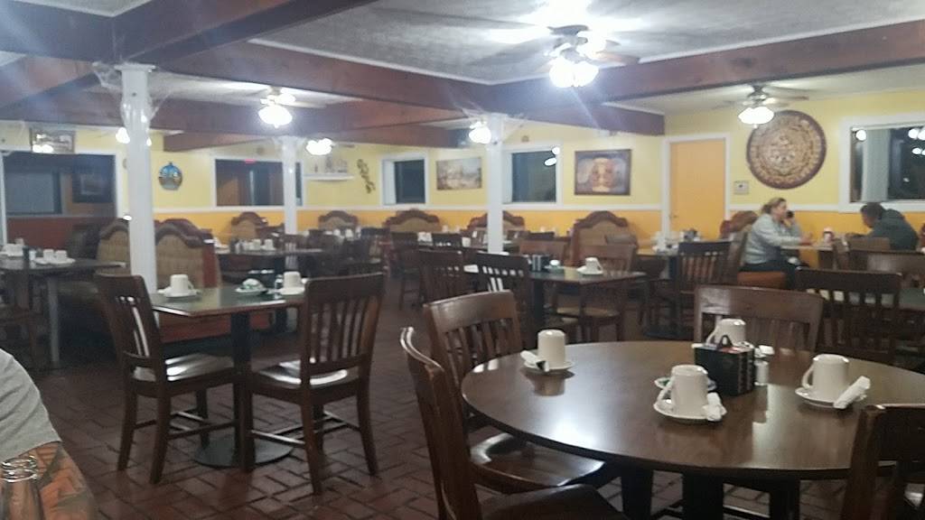 Esmeraldas Pancake House | restaurant | 204 Rickey Rd, Monticello, IN 47960, USA | 5745836361 OR +1 574-583-6361