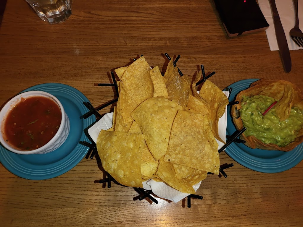 Lolas | restaurant | 2101 Flatbush Ave, Brooklyn, NY 11234, USA | 9292843675 OR +1 929-284-3675