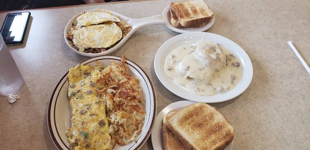 Richland Family Restaurant | restaurant | 211 N Main St, Richland Center, WI 53581, USA | 6083831415 OR +1 608-383-1415