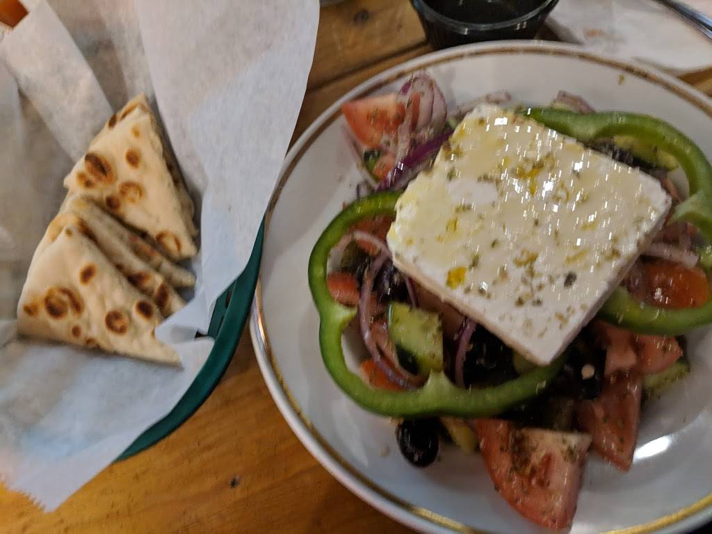 Plaka Taverna | restaurant | 410 E Wilson St, Madison, WI 53703, USA | 6082514455 OR +1 608-251-4455