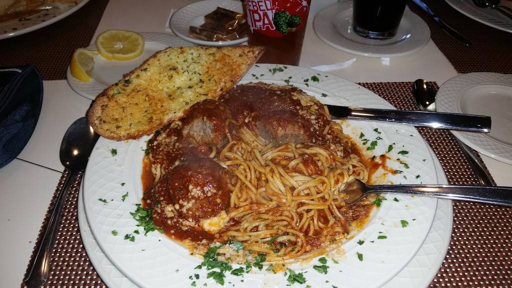 Georgios | restaurant | 149 E Lancaster Ave, Downingtown, PA 19335, USA | 6102693232 OR +1 610-269-3232