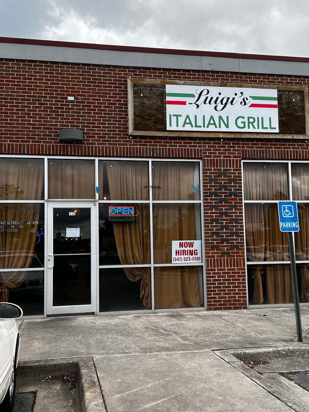 Luigis Italian Grill | restaurant | 7559 US-72 Suite 112, Madison, AL 35758, USA | 2565178599 OR +1 256-517-8599