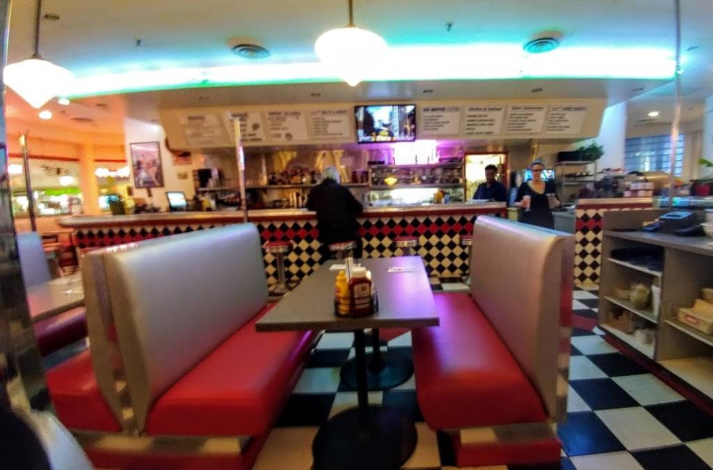 Rockin Johnnys Diner | restaurant | 1309 Carling Ave, Ottawa, ON K1Z 7L3, Canada | 6137617405 OR +1 613-761-7405