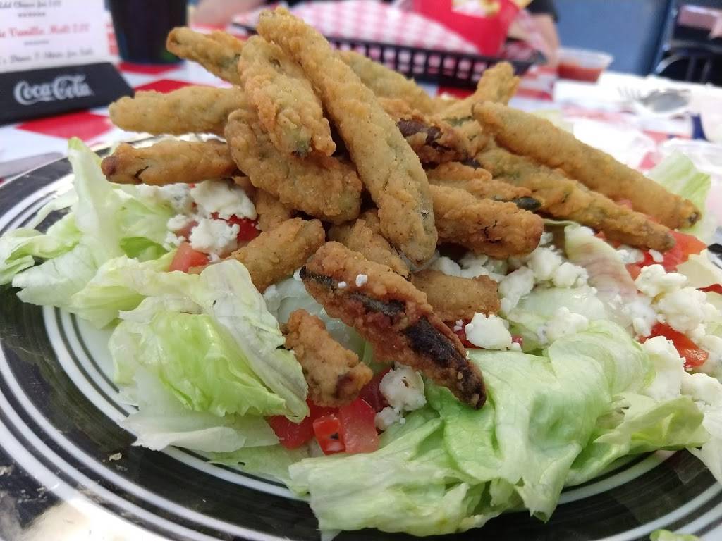 Sandis Diner | meal takeaway | 704 Ayers St, Corpus Christi, TX 78404, USA | 3613343850 OR +1 361-334-3850