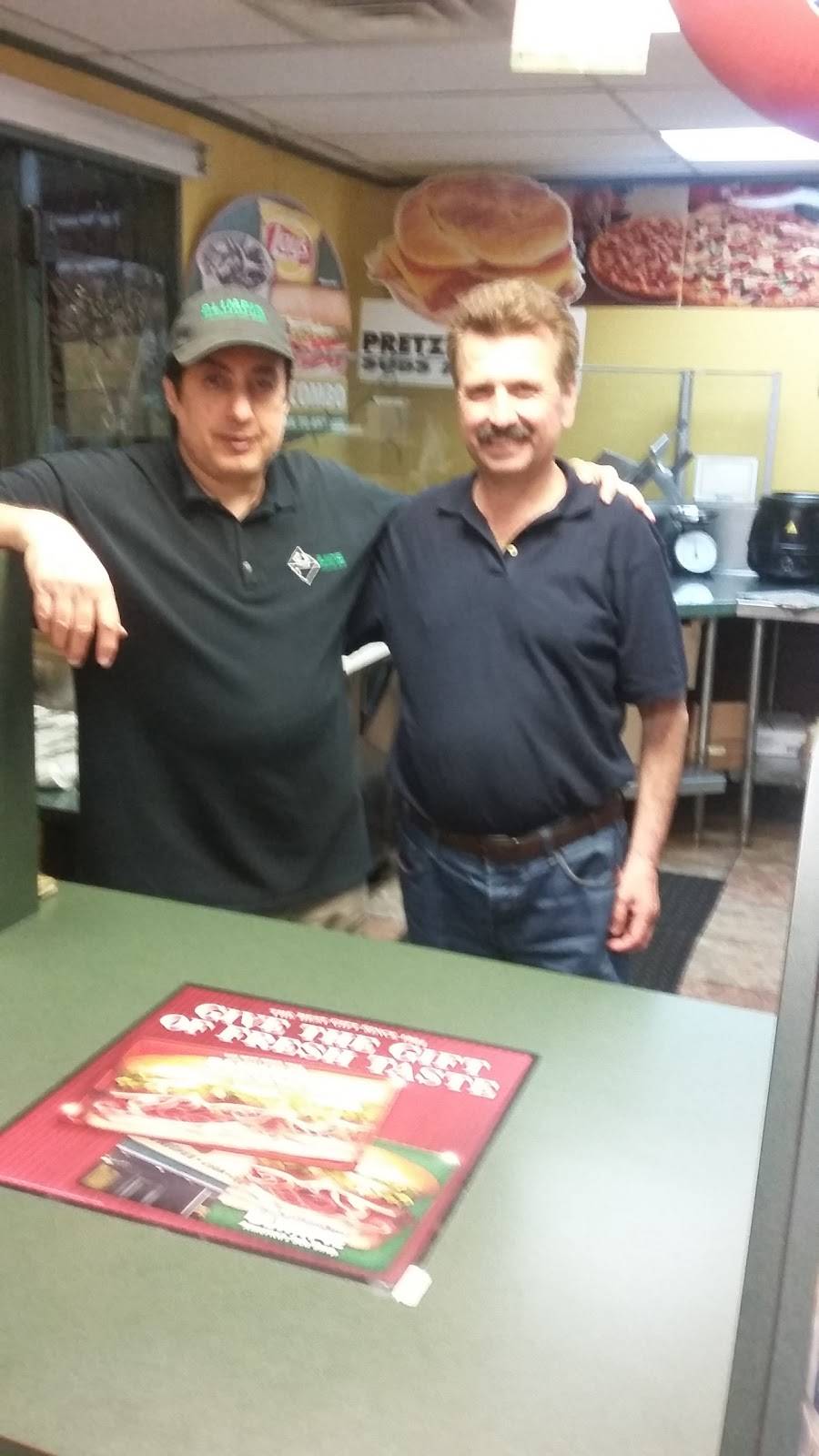 Fresh Hot Pizza | restaurant | 455 Gorge Rd, Cliffside Park, NJ 07010, USA | 2019454500 OR +1 201-945-4500