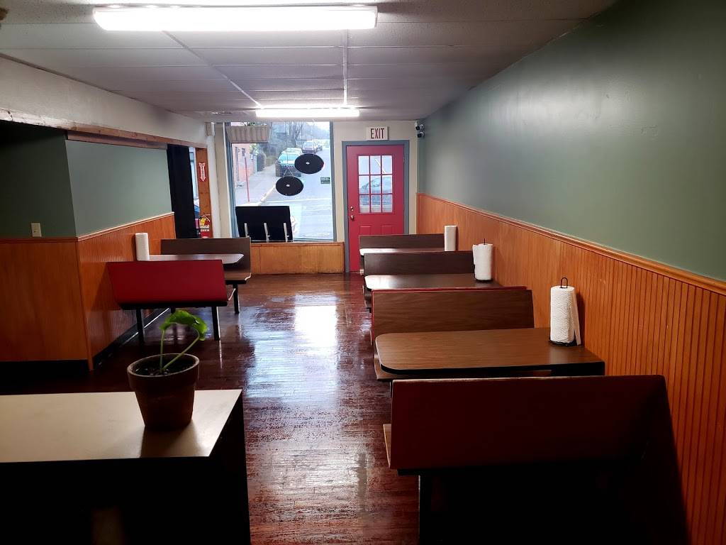 La Vostra Pizza | restaurant | 642 Broadway Ave, McKees Rocks, PA 15136, USA | 4122047045 OR +1 412-204-7045