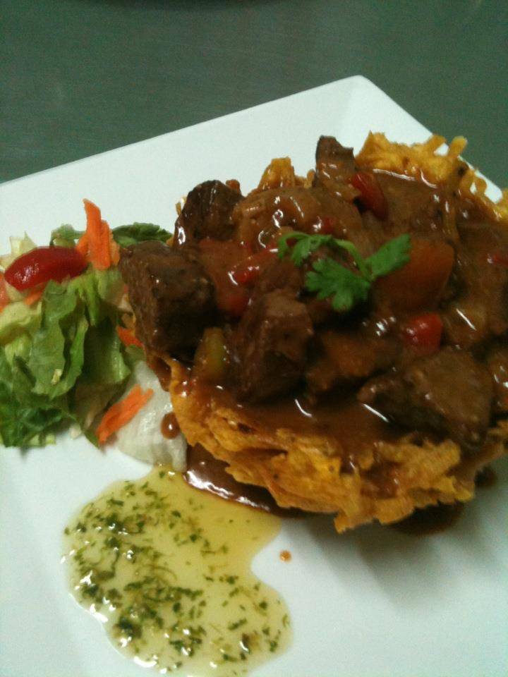 Crazy Bowls Latin Sazón | restaurant | Davenport, FL, USA | 8634099036 OR +1 863-409-9036