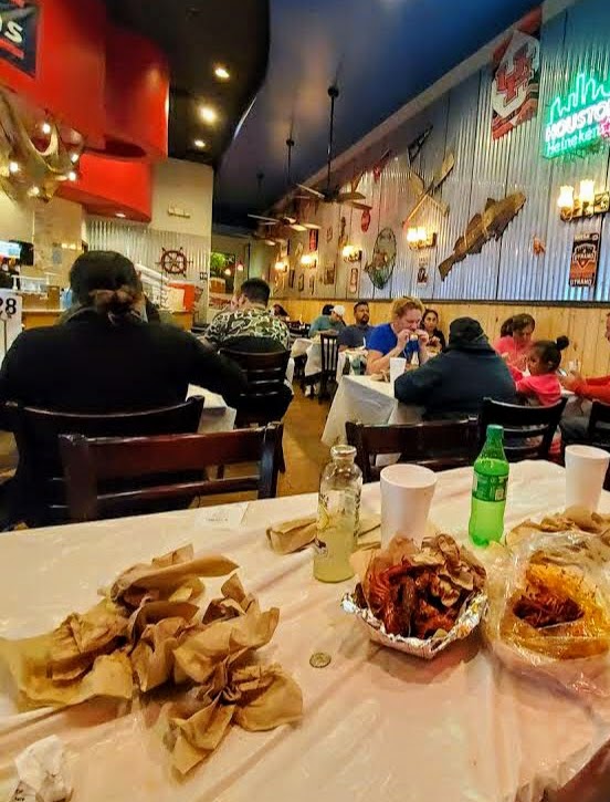 LA Crawfish | restaurant | 3957 Richmond Ave, Houston, TX 77027, USA | 8327671533 OR +1 832-767-1533