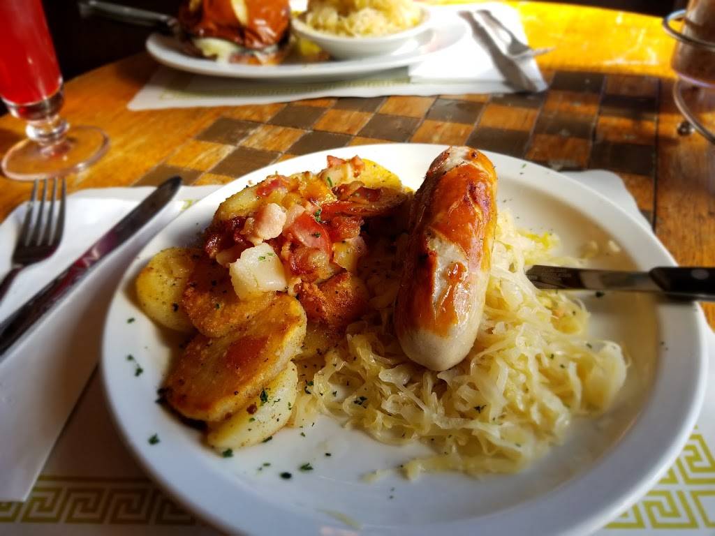 Nürnberger Bierhaus | restaurant | 817 Castleton Ave, Staten Island, NY 10310, USA | 7188167461 OR +1 718-816-7461