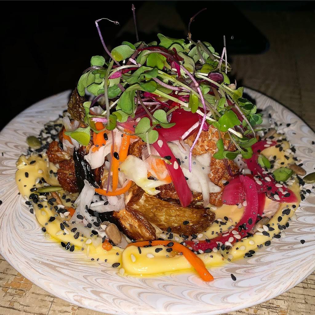 Snack Boys | restaurant | 814 S 2nd St, Milwaukee, WI 53204, USA | 4145095975 OR +1 414-509-5975