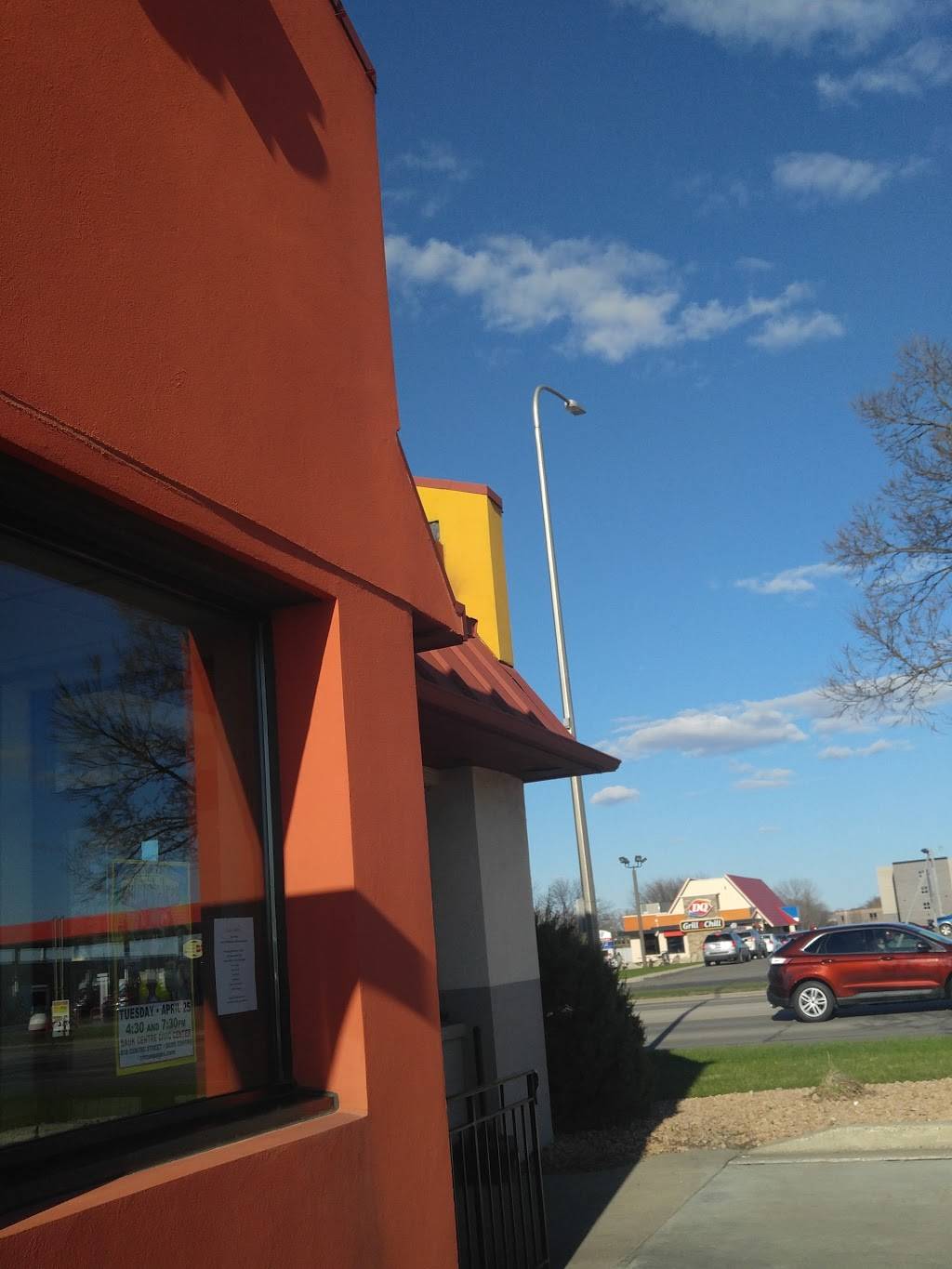 Taco Johns | restaurant | 1702 Broadway St, Alexandria, MN 56308, USA | 3207637885 OR +1 320-763-7885