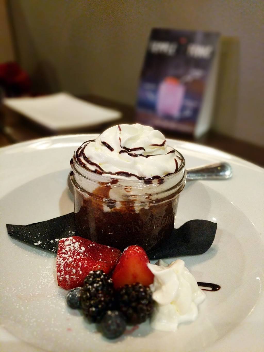 Cachet Supper Club | restaurant | 500 Water St, Newmarket, ON L3Y 1M5, Canada | 9058365007 OR +1 905-836-5007