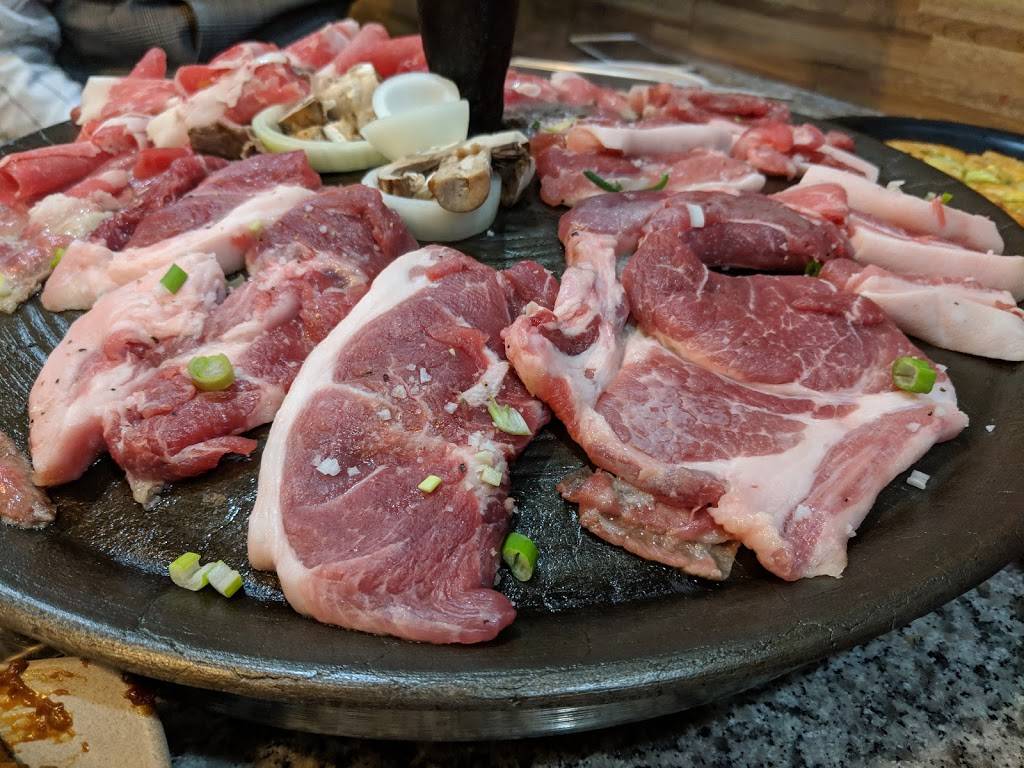 Japonee Restaurant | restaurant | 320 N Walnut St, Bloomington, IN 47404, USA | 8123305310 OR +1 812-330-5310