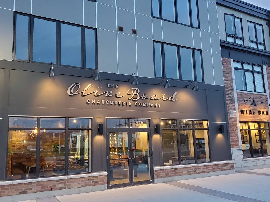 The Olive Board Charcuterie & Wine Bar | restaurant | 376 Winston Rd, Grimsby, ON L3M 0H2, Canada | 9059029463 OR +1 905-902-9463