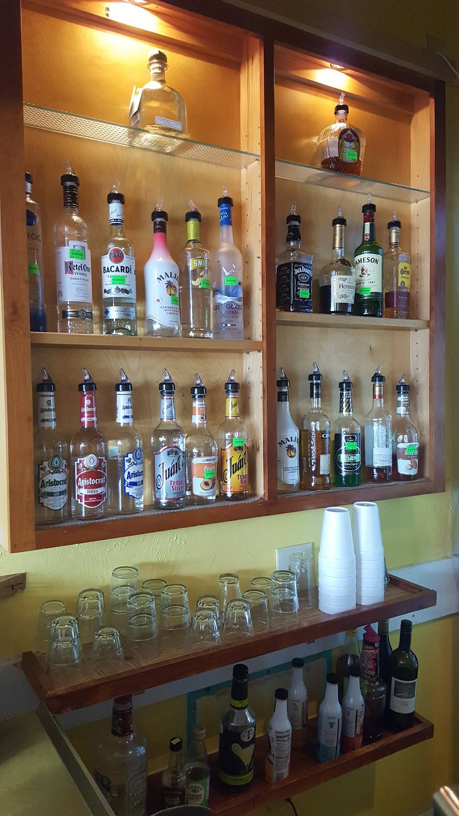 Jamrock Sports Bar & Grill | restaurant | 417 S College Rd Suite 24, Wilmington, NC 28403, USA | 9108335820 OR +1 910-833-5820