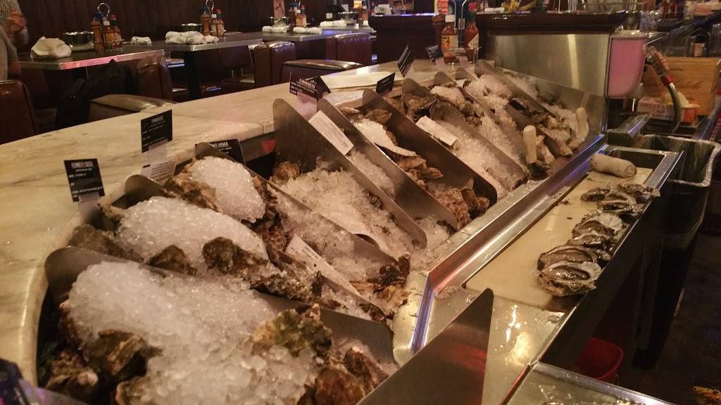 Kings Fish House | restaurant | 4798 Commons Way, Calabasas, CA 91302, USA | 8182251979 OR +1 818-225-1979