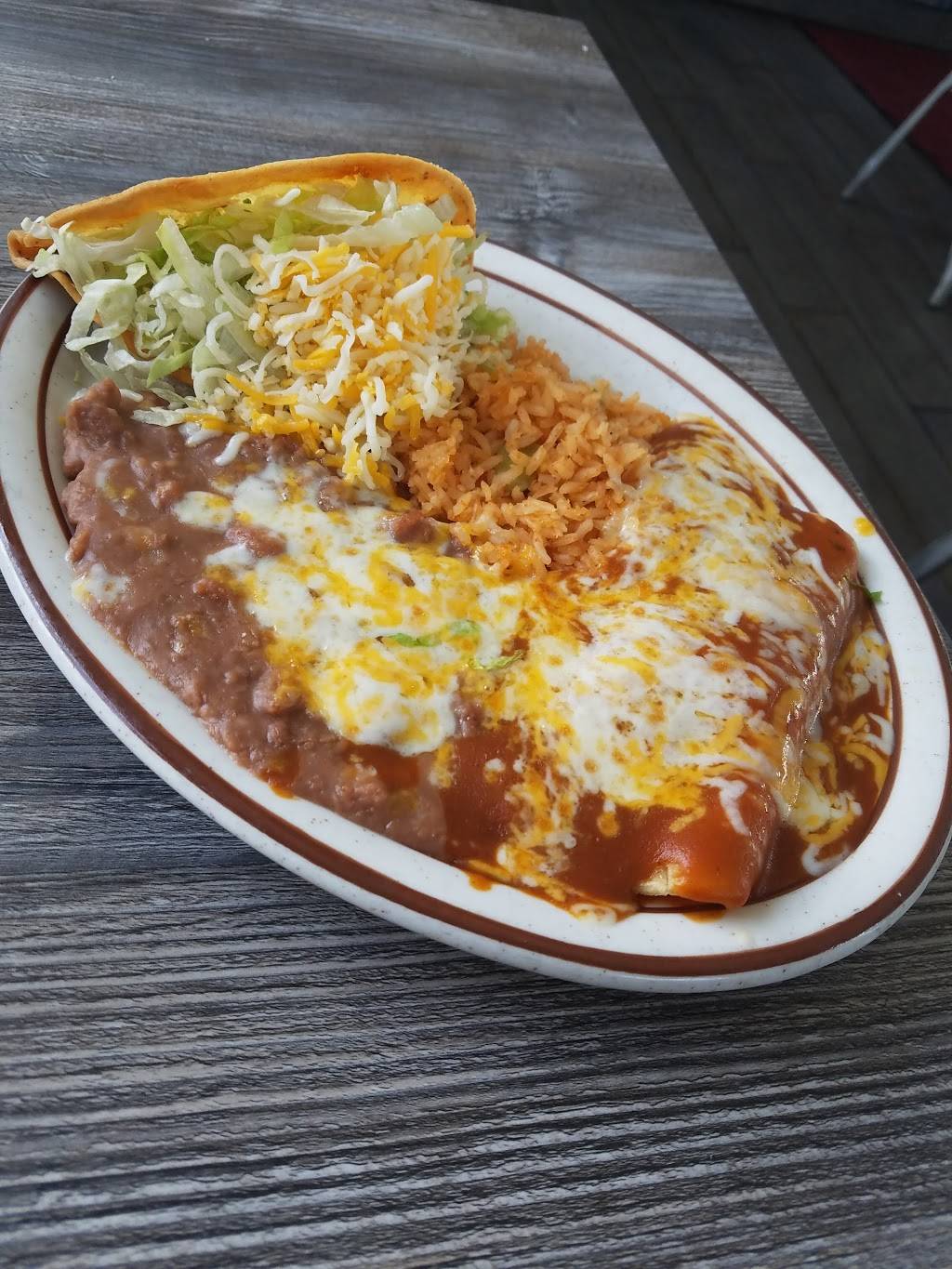 Mission Burrito | restaurant | 23640 Victory Blvd, Woodland Hills, CA 91367, USA | 8187106666 OR +1 818-710-6666