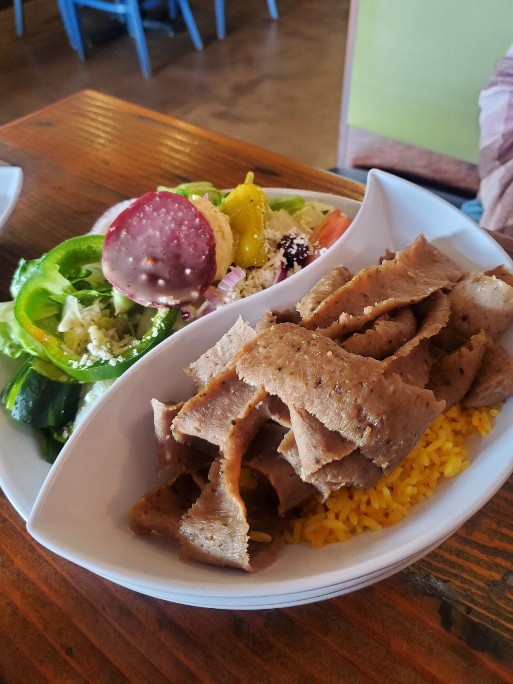 Little Greek Fresh Grill | restaurant | 11525 Cantrell Rd Suite #905, Little Rock, AR 72212, USA | 5012235300 OR +1 501-223-5300