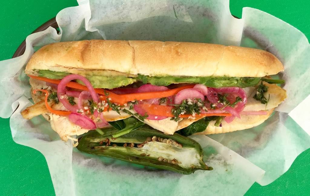 Spoonful | restaurant | 10175 SE Stark St, Portland, OR 97216, USA | 5038944331 OR +1 503-894-4331