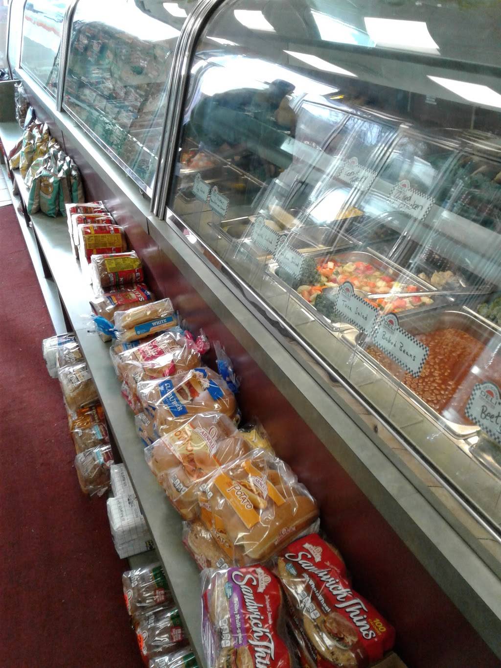 Brancards Delicatessen | restaurant | 80 Rockaway Ave, Valley Stream, NY 11580, USA | 5168256697 OR +1 516-825-6697