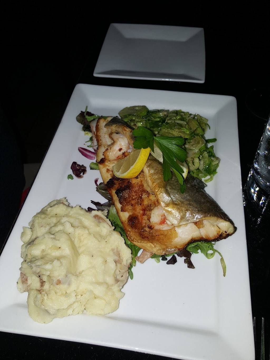 The Winery at St. George Restaurant & Lounge | night club | 1715 E Main St, Mohegan Lake, NY 10547, USA | 9144554272 OR +1 914-455-4272