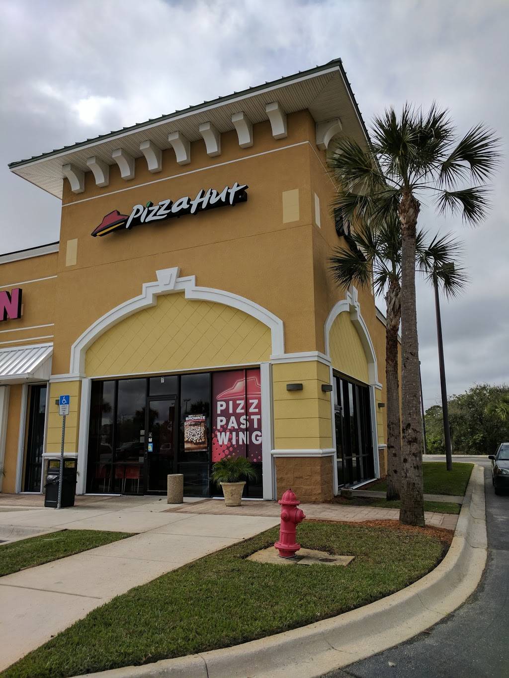 Pizza Hut | meal takeaway | 1840 Eldron Blvd SE B7, Palm Bay, FL 32909, USA | 3219539968 OR +1 321-953-9968