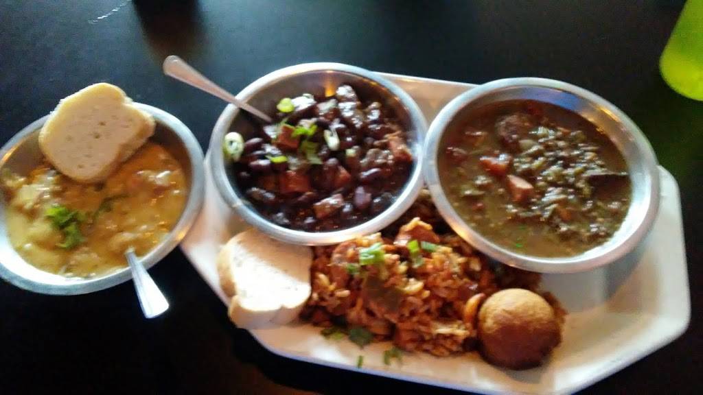Who Dats Southern Food | restaurant | 118 E Main St, Collinsville, IL 62234, USA | 6188559779 OR +1 618-855-9779