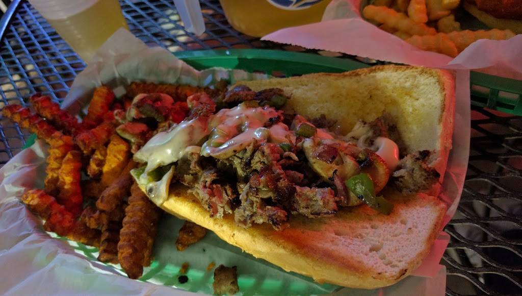 Gill Street Sports Bar & Restaurant | restaurant | 3002 Gill St # B, Bloomington, IL 61704, USA | 3096616387 OR +1 309-661-6387