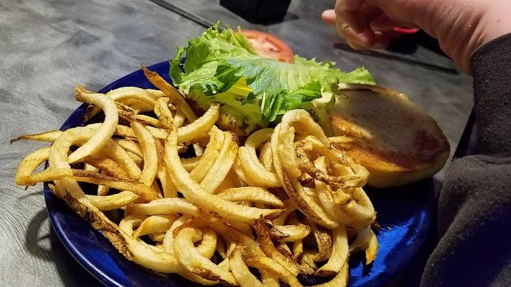 Frankies | restaurant | 308 N Union St, Bryan, OH 43506, USA | 4196364730 OR +1 419-636-4730