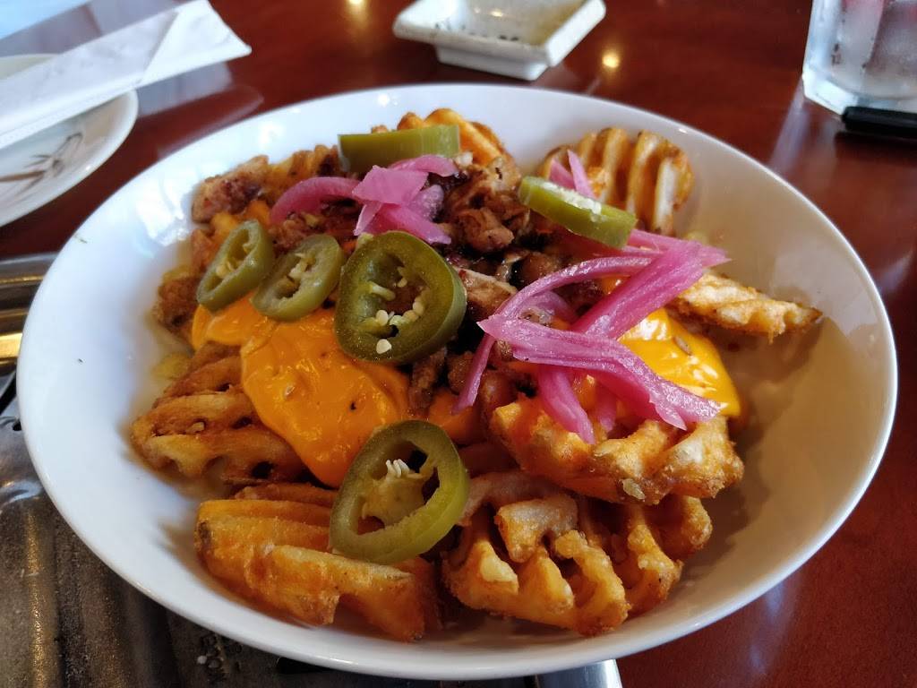 El Nuevo Mexicano Restaurant | restaurant | 2914 N Clark St, Chicago, IL 60657, USA | 7735282131 OR +1 773-528-2131