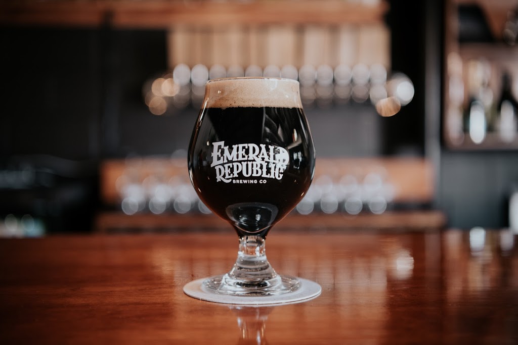 Emerald Republic Brewing | restaurant | 1414 W Government St, Pensacola, FL 32502, USA | 8502850190 OR +1 850-285-0190