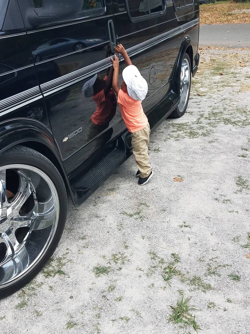 Wall Street Deli | restaurant | 535 21st St S, Birmingham, AL 35233, USA | 2053237966 OR +1 205-323-7966