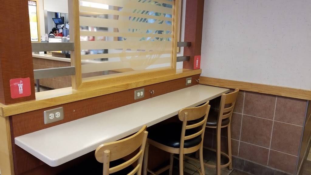 Wendys | restaurant | 590 W W Dussel Dr, Maumee, OH 43537, USA | 4198931112 OR +1 419-893-1112