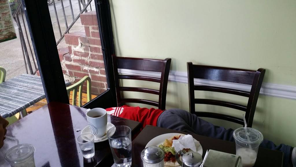 Cinco De Mayo | restaurant | 1202 Cortelyou Rd, Brooklyn, NY 11218, USA | 7186931022 OR +1 718-693-1022