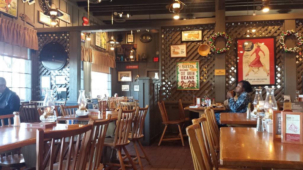 Cracker Barrel Old Country Store | restaurant | 1440 Greenbrier Pkwy, Chesapeake, VA 23320, USA | 7573660525 OR +1 757-366-0525
