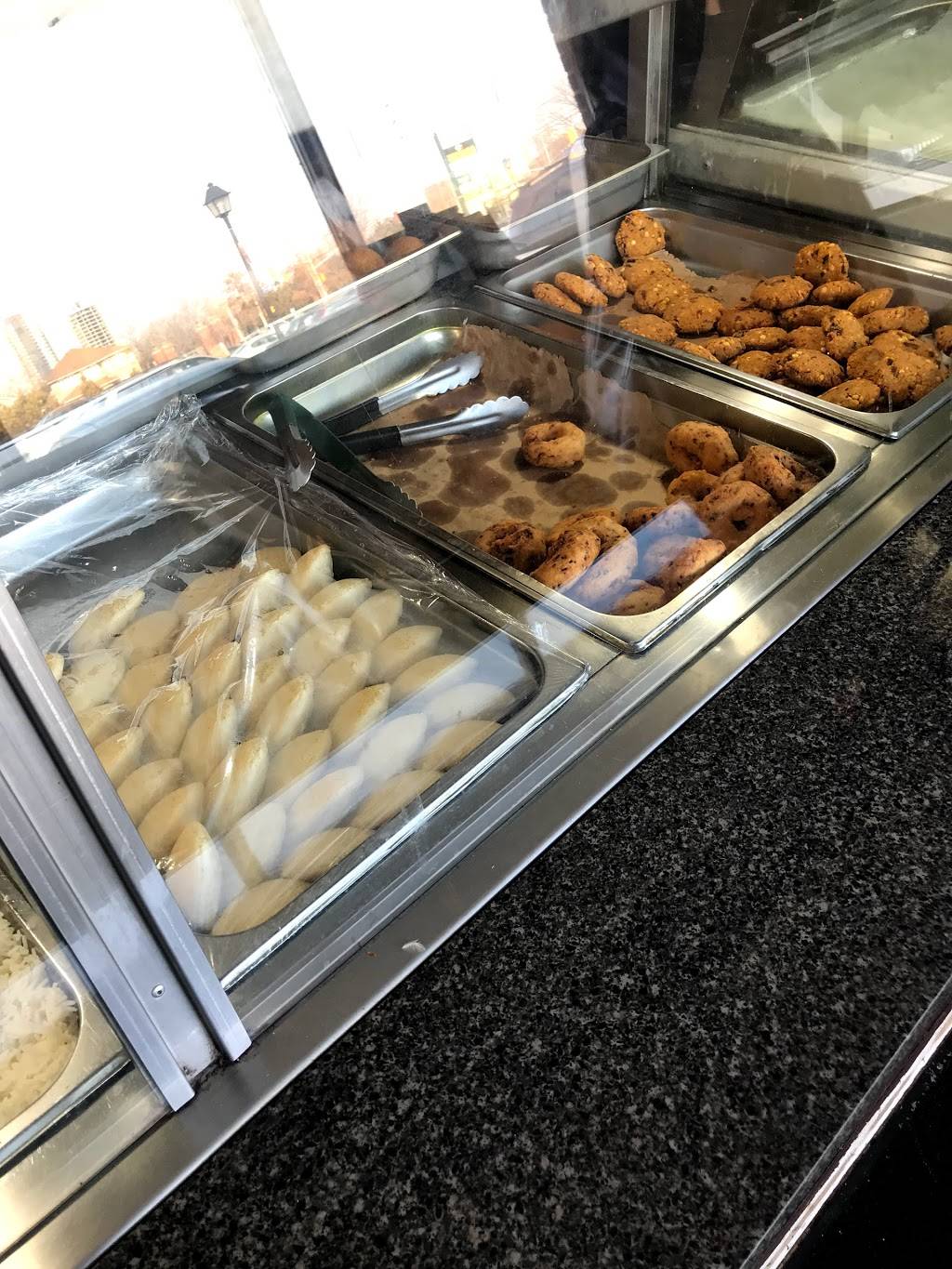 Anantha Bhavan Takeout & Catering | restaurant | 4646 Heritage Hills Blvd, Mississauga, ON L5R 1Y3, Canada | 9055681500 OR +1 905-568-1500