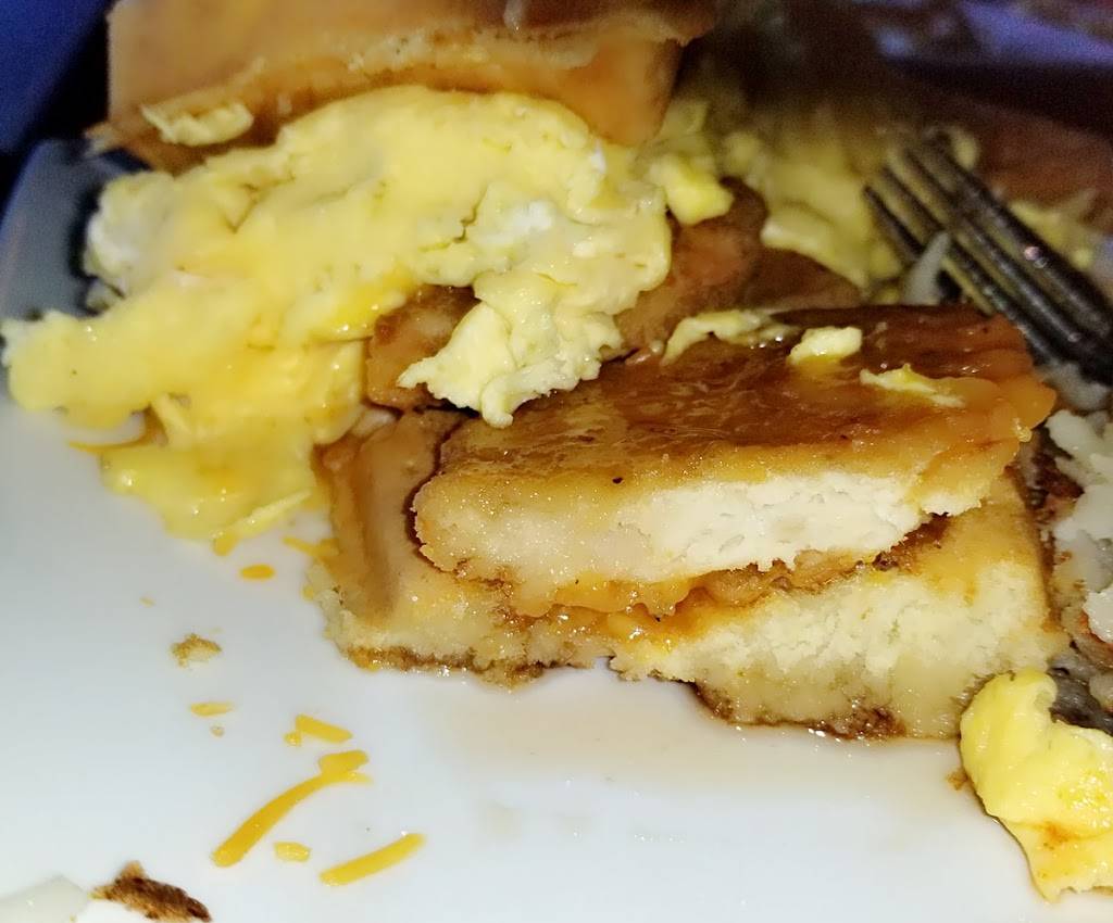 Flappys Pancake House | restaurant | 1085 Army Trail Rd, Bartlett, IL 60103, USA | 6302130700 OR +1 630-213-0700