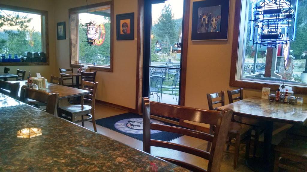 Bob Dog Pizza | restaurant | 3160 US-50, South Lake Tahoe, CA 96150, USA | 5305772364 OR +1 530-577-2364