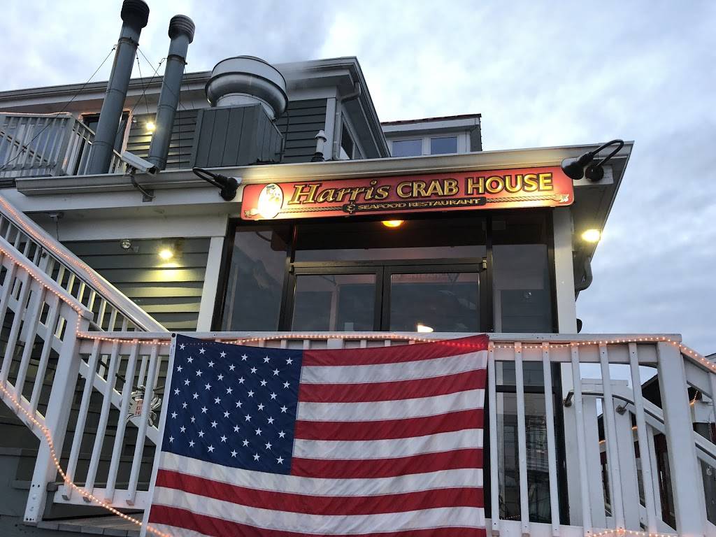 Harris Crab House | restaurant | 433 Kent Narrow Way N, Grasonville, MD 21638, USA | 4108279500 OR +1 410-827-9500